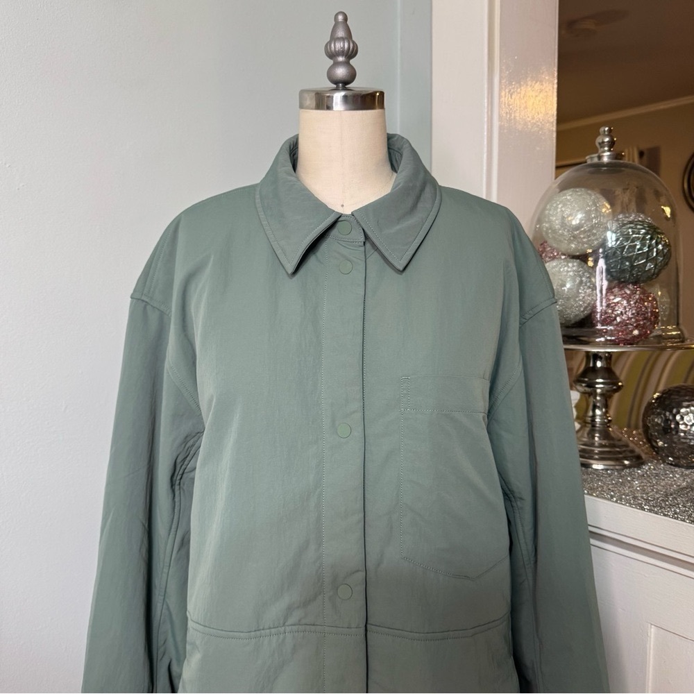 Lululemon Lightweight Insulated Shirt Jacket Grey Eucalyptus Size Large NWT - Picture 7 of 13